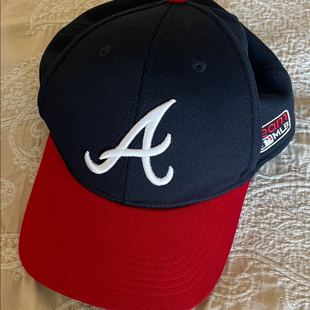 MLB Navy and Red Baseball Cap Atlanta braves